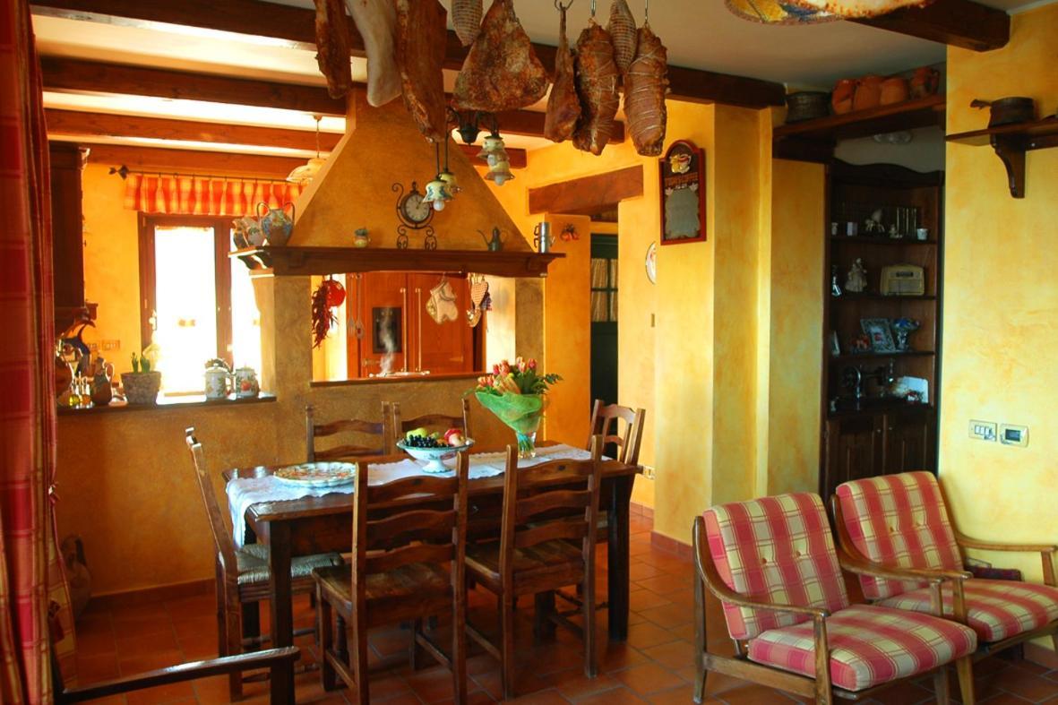 Bosco D'Olmi Country House Sant'Andrea del Garigliano Exterior foto