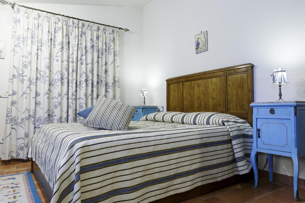 Bosco D'Olmi Country House Sant'Andrea del Garigliano Exterior foto